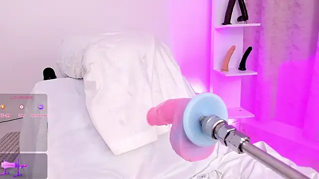 arynaughty20 online show from 12/15/25, 10:47