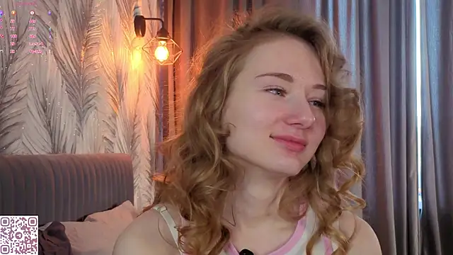 ElvinaRose online show from 04/10/26, 02:39