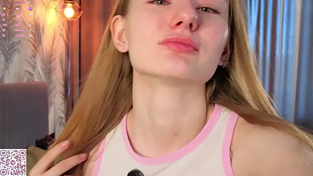 ElvinaRose online show from 04/30/26, 05:36