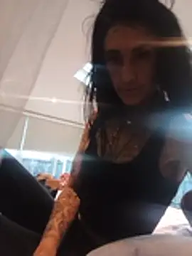 Tannedtattooed69 online show from 08/06/26, 07:16