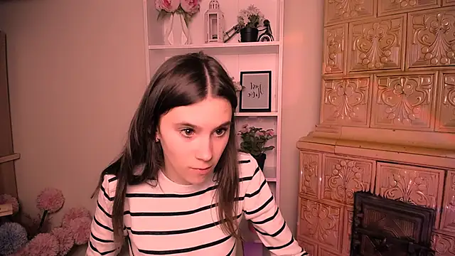 RosaRay  online show from 04/15/26, 06:20