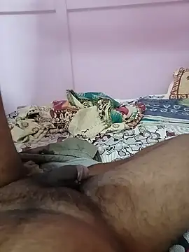 mkallu1995 online show from 09/18/25, 12:07