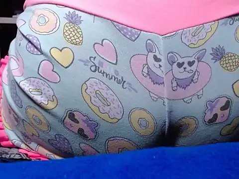 salmaextremeperver online show from 11/14/25, 10:25