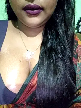Snapshot of JIYA-04 chatting on 05/29/26, 02:04 JIYA-04 online show from 05/29/26, 02:04