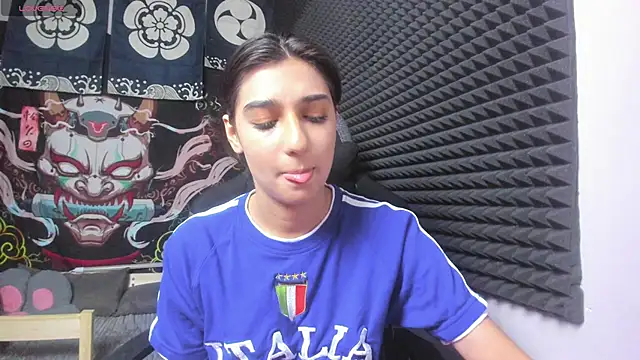 Elfy Rare  online show from 09/28/25, 03:06