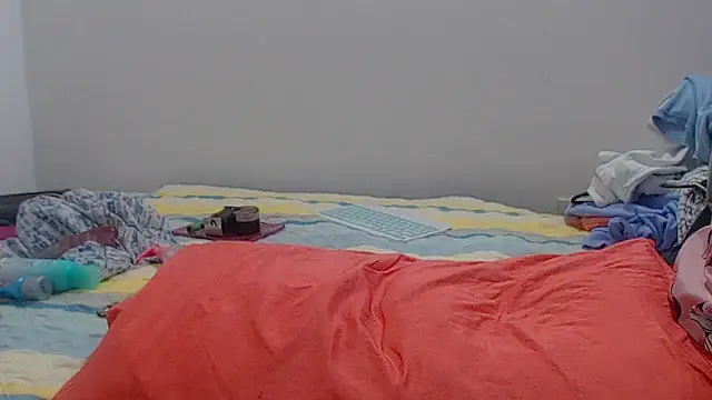 sabrina v  online show from 10/13/25, 07:08