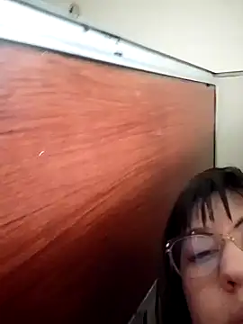 lareinalareinadelanal online show from 01/10/26, 01:35