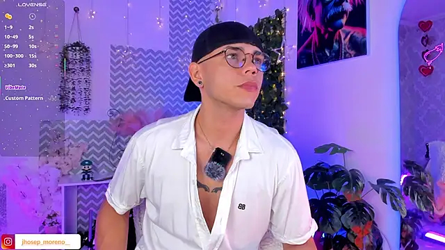 jhosepMoreno online show from 04/15/26, 01:40