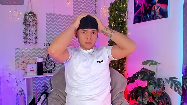 jhosepMoreno online show from 04/17/26, 12:30