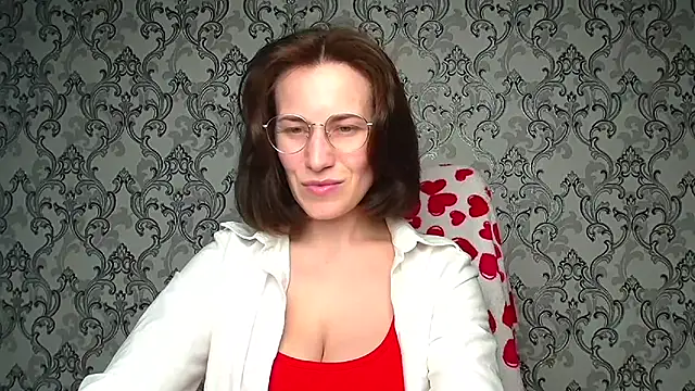 Kelly Kisss online show from 04/08/26, 11:10