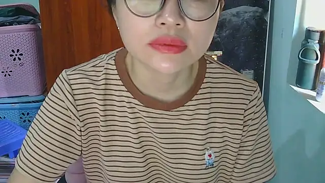 Uhem112 online show from 09/21/25, 02:02