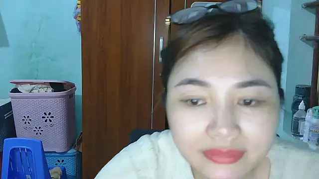 Uhem112 online show from 10/08/25, 03:48