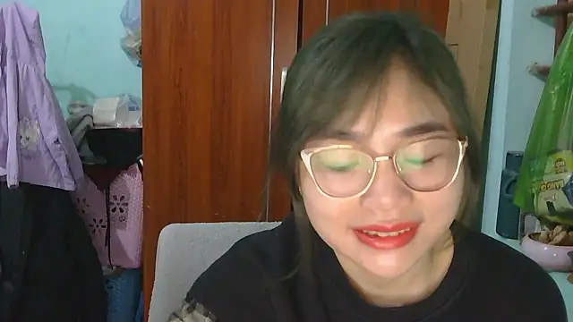 Uhem112 online show from 01/15/26, 01:10