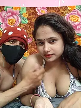 Seducing couple online show from 04/24/26, 04:48