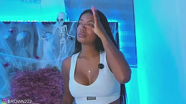  naomibrown  online show from 10/13/25, 01:16