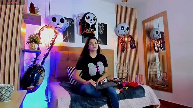  samanthaa foxx online show from 10/14/25, 10:38