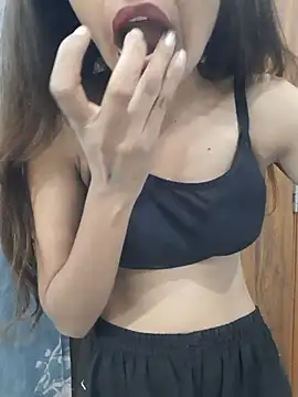Mahira568 online show from 06/25/26, 06:56