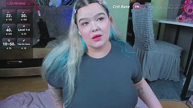  CandyM1lky  online show from 11/21/25, 06:34