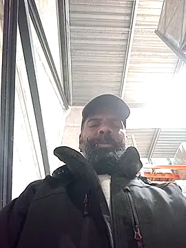 frenchblackc31 online show from 12/15/25, 09:13