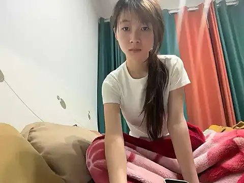 qingchungirl online show from 11/05/25, 11:43