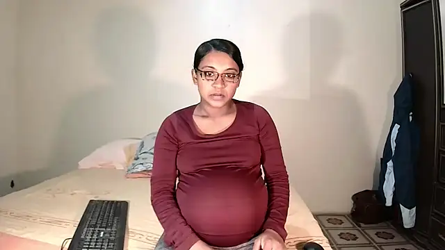 indiansweetflava online show from 05/15/26, 04:30