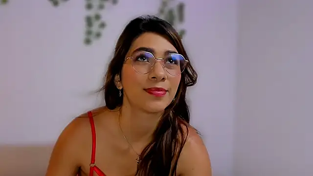 sara doll77 online show from 04/16/26, 07:36