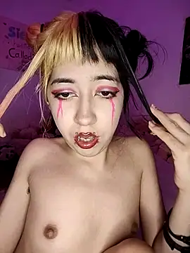 Snapshot of YukiRam chatting on 10/01/25, 03:45 YukiRam online show from 10/01/25, 03:45