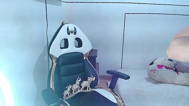 StefiAlizon70 online show from 11/06/25, 03:51