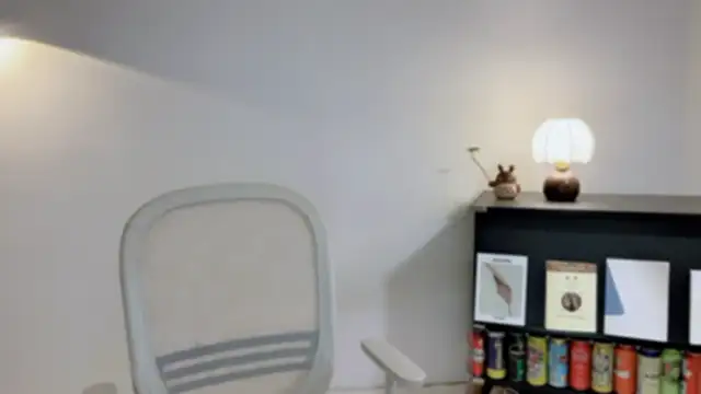 Snapshot of Onechestnut chatting on 04/04/26, 04:44 Onechestnut online show from 04/04/26, 04:44