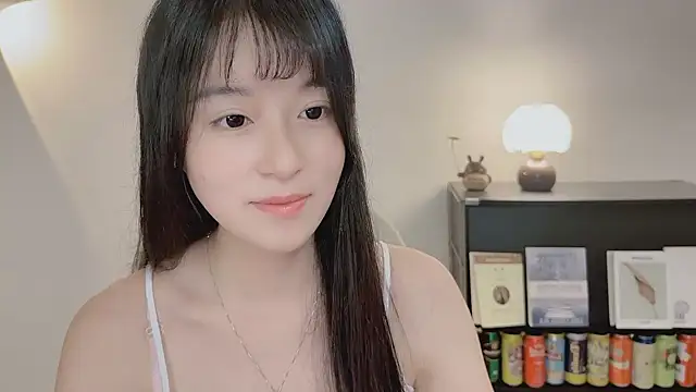 Snapshot of Onechestnut chatting on 05/29/26, 09:07 Onechestnut online show from 05/29/26, 09:07