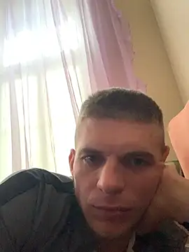 macho1347 online show from 10/04/25, 11:19