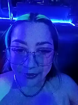 Dulcedeanis online show from 10/28/25, 02:26