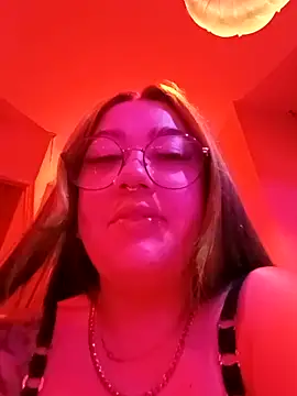 Snapshot of Dulcedeanis chatting on 02/05/26, 01:43 Dulcedeanis online show from 02/05/26, 01:43