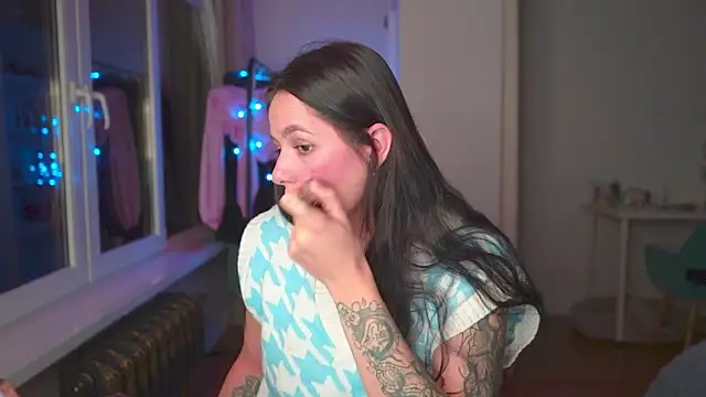 EwelynScott online show from 11/03/25, 07:15