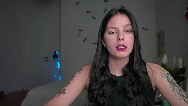 EwelynScott online show from 01/18/26, 09:51