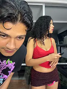 Snapshot of Rose-andres chatting on 07/06/26, 03:25 Rose-andres online show from 07/06/26, 03:25