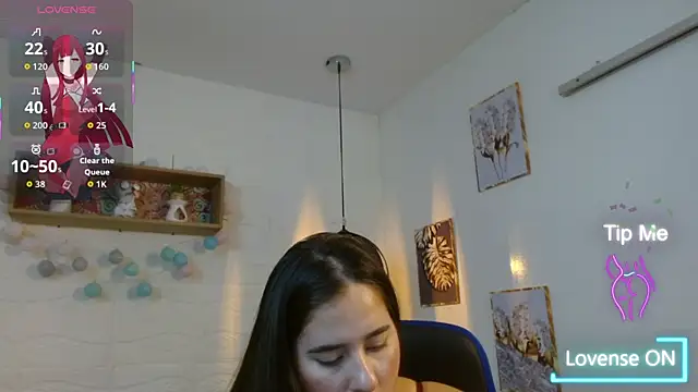 tulunaroja online show from 09/24/25, 08:23