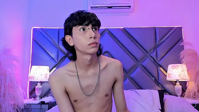 Milan LewisS online show from 02/09/26, 01:15