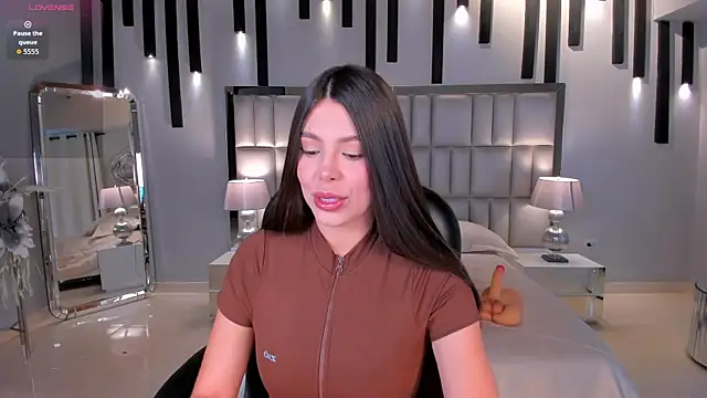 Snapshot of MeganScott chatting on 07/26/26, 11:50 MeganScott online show from 07/26/26, 11:50