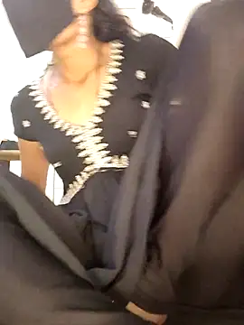 Snapshot of ranisanthutelugu chatting on 09/23/25, 05:54 ranisanthutelugu online show from 09/23/25, 05:54