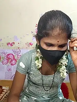 Snapshot of ranisanthutelugu chatting on 10/14/25, 06:25 ranisanthutelugu online show from 10/14/25, 06:25