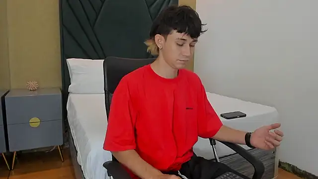 Michael blue online show from 01/16/26, 01:15