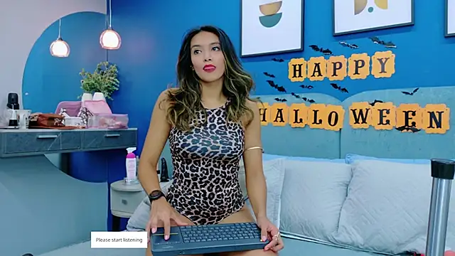 lixie peyton online show from 10/20/25, 12:27