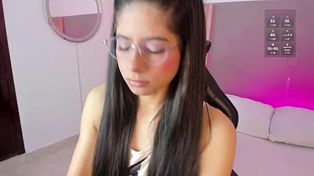 carlina 15 online show from 05/27/26, 12:24