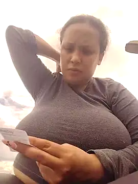 You-sexy-starr online show from 10/11/25, 04:27