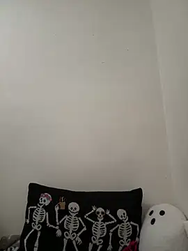 babykalirose online show from 11/02/25, 03:53