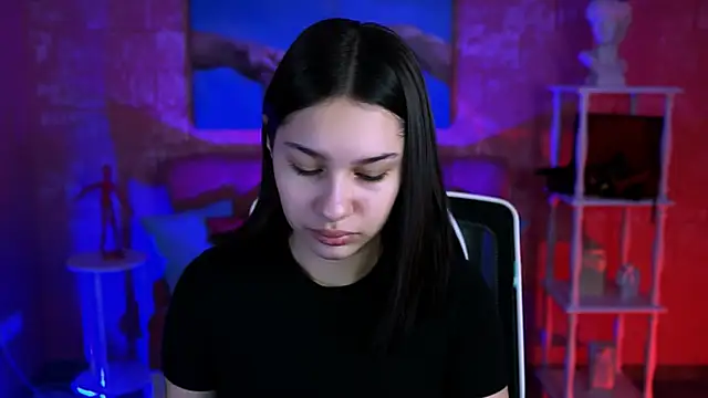 KimClarks  online show from 10/09/25, 06:22