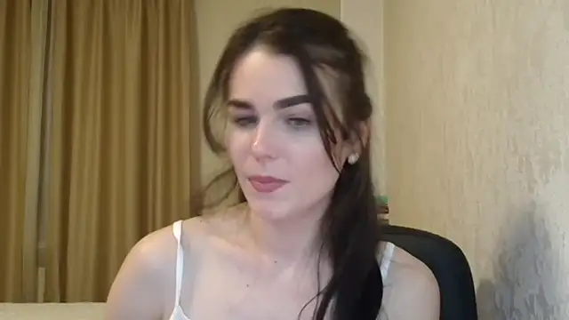 Silviaa a online show from 03/10/26, 08:14