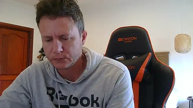 TroyDieselXXX online show from 02/26/26, 05:28