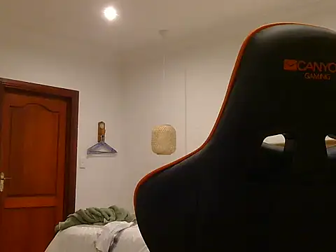 TroyDieselXXX online show from 04/18/26, 06:12